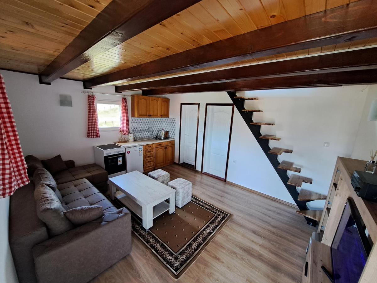 Semesterbostad Vikendica Velanac Zlatibor